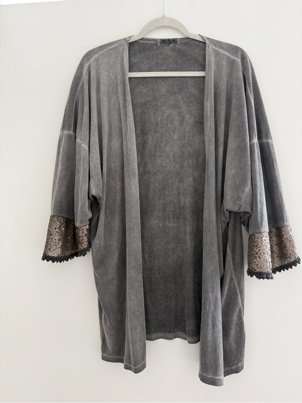 Gray Open-Front Kimono Cardigan with Crochet Sleeve Trim